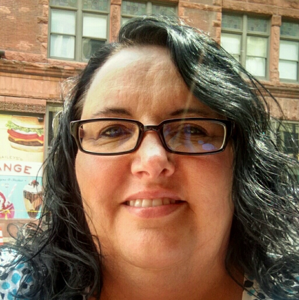 Meet your Posher, Melissa
